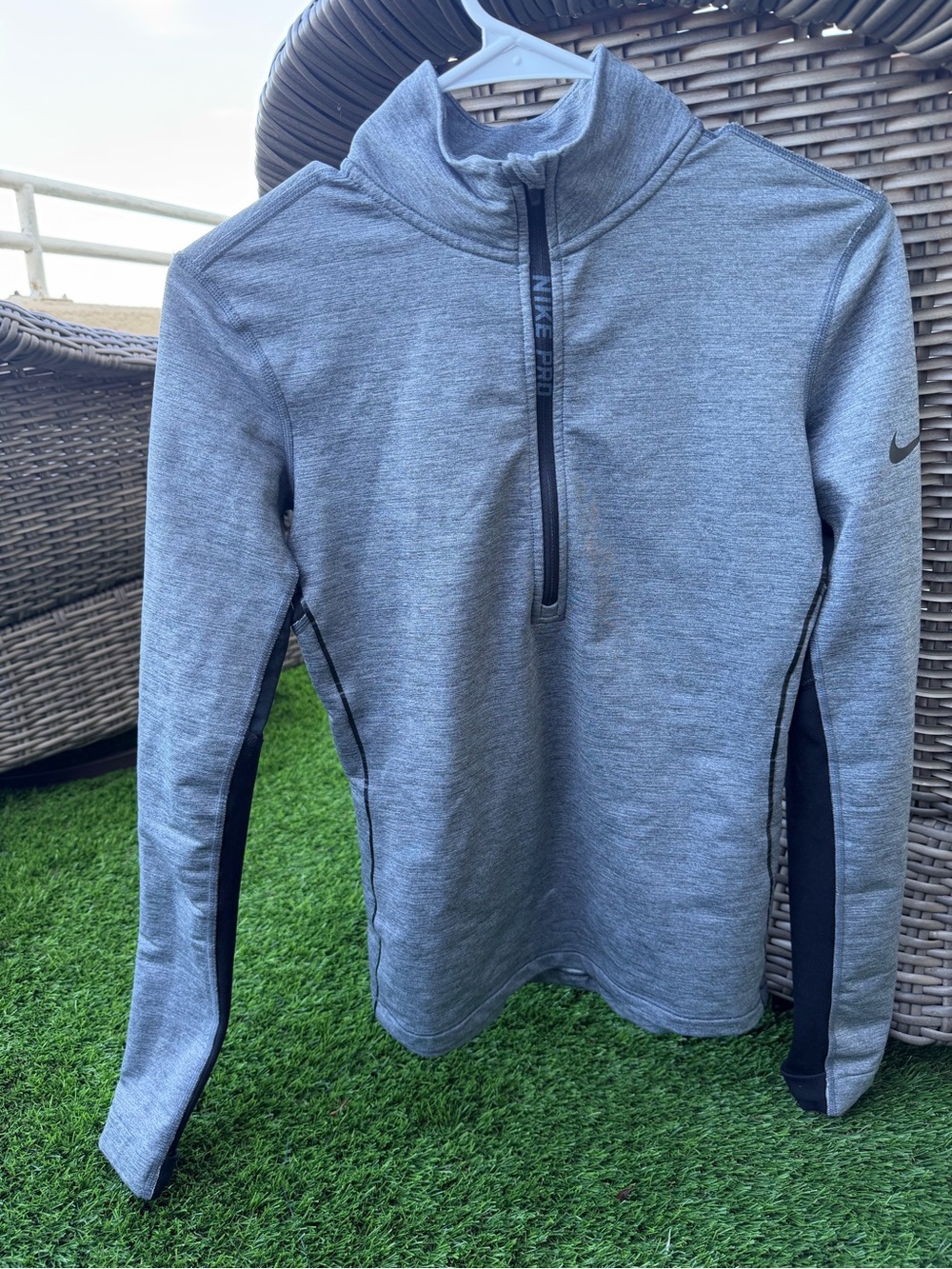 Nike Grey Nike Pro Hyperwarm Pullover